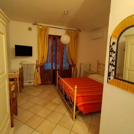 Nocleg ze śniadaniem La Magnolia - 3*