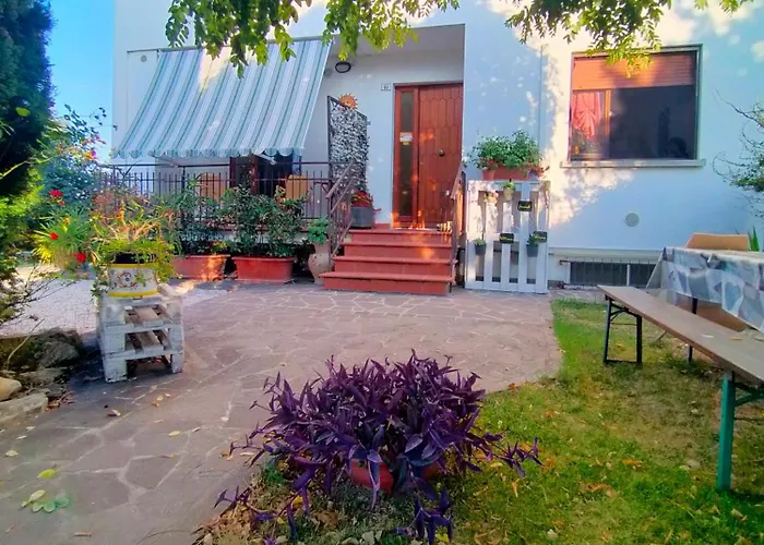 فندق مبيت وإفطار La Magnolia - فانو